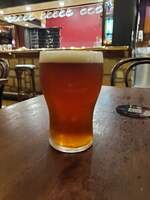 Bishop's Best Bitter (schooner)